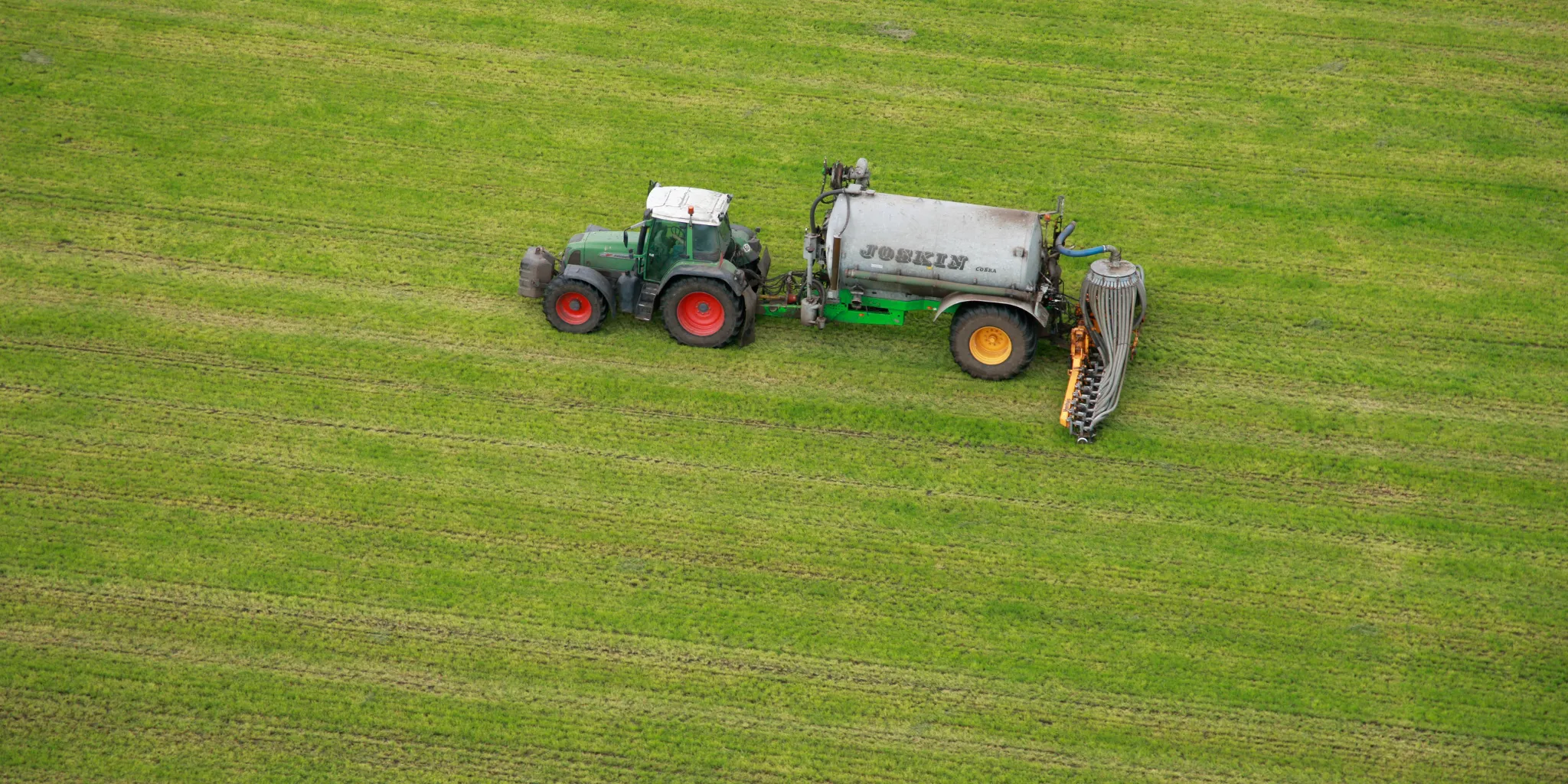 Graslandbemesting Header news - ForFarmers Nederland