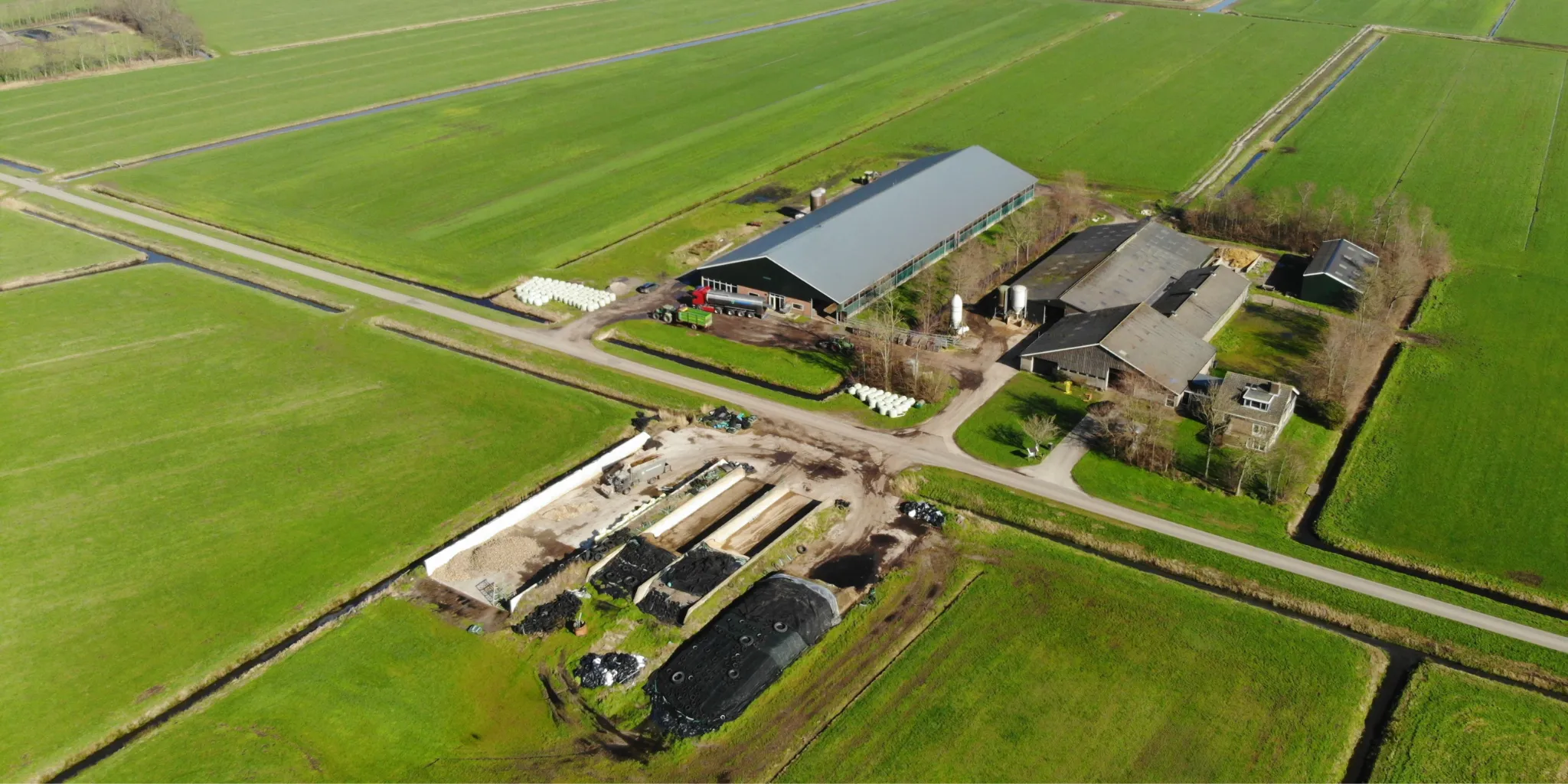 Header bedrijf luchtfoto - Reudink GmbH
